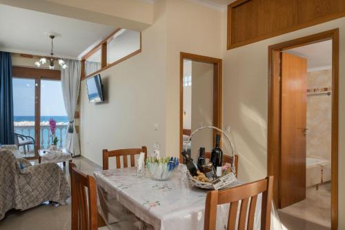 Kyma beach accommodation Poseidon apartment 6 guests near ioannis kafenagogeio kolibari