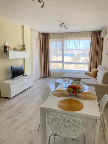 Seaside View Apartment in Varna