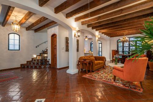 Casa Rosa Maria, 3BR Home in San Miguel