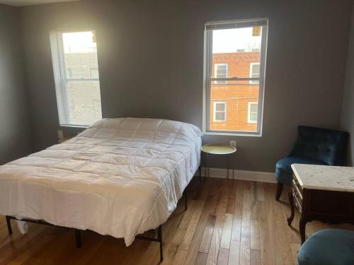 No-frills 3BR with 2-car Parking in Philadelphia, USA