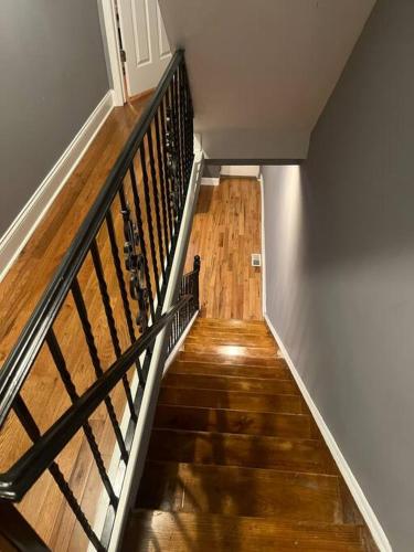 No-frills 3BR with 2-car Parking in Philadelphia, USA