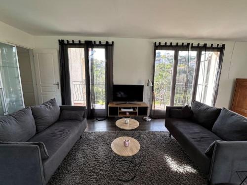 Facilities, Villa Constance 3 Antibes - Spacieux logement en dernier etage in Maure