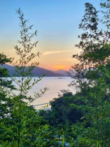 A környék, Mar Suites Toninhas in Praia das Toninhas