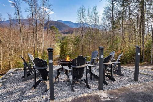 Mega Spa, Fire Pit, Views, sleep 18, Arcade, Karaoke, Gaming System, Cosby (foto 6)