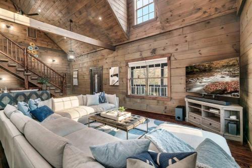 Mega Spa, Fire Pit, Views, sleep 18, Arcade, Karaoke, Gaming System, Cosby (foto 8)