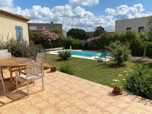 Jolie villa avec piscine in Saint-Georges-d'Orques