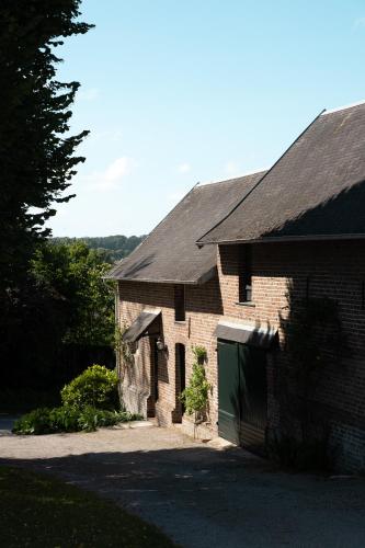 Maison Maa , corps de ferme en entier, à 5 min de Saint Valery sur Somme à pieds le long du canal - Location saisonnière - Boismont