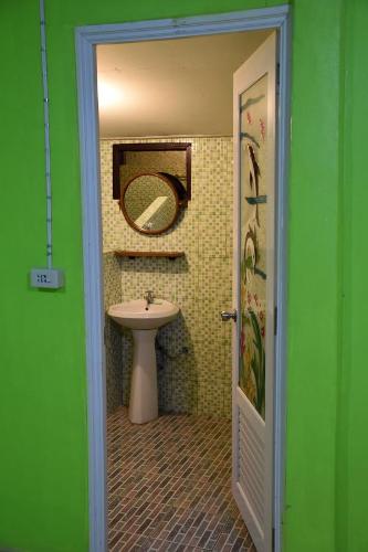 Kama Siri Koh Kood Kama Siri Koh Kood