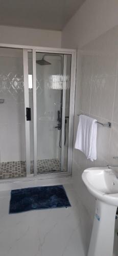 Shalom Apartments Kalumbila photo 1