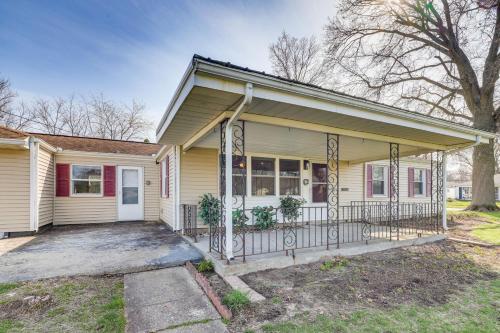 South Bend Home with Gas Grill Near Universities!