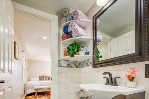 South Bend Home with Gas Grill Near Universities! South Bend Home with Gas Grill Near Universities!