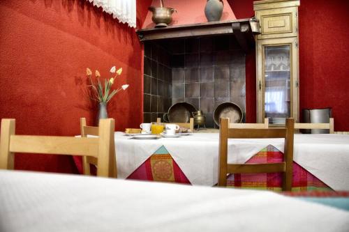 Hotel Eladia – Cangas de Onis, FL