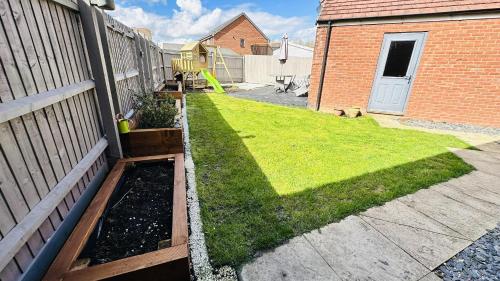 Remarkable 3-Bed House in Bedford