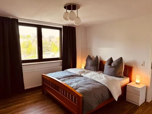 SPEYERBACH - modernes Apartment nahe Neustadter Innenstadt in Neustadt an der Weinstraße, Deutschland