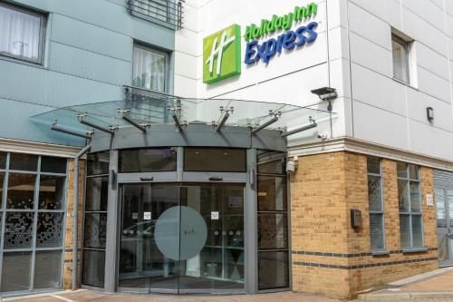 Holiday Inn Express London Croydon by IHG