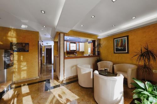 Apartments Ivona - image 4