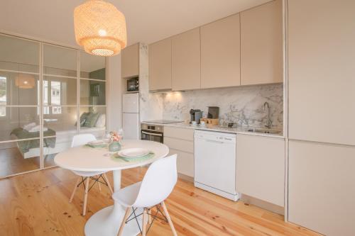 NEW - Bright Studio in Santa Catarina, Porto (photo 5)