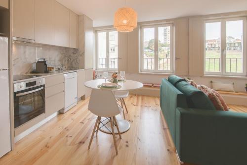 NEW - Bright Studio in Santa Catarina, Porto (photo 8)