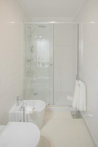 NEW - Bright Studio in Santa Catarina, Porto (photo 7)