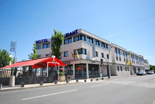 Hotel De Loire et Restaurant Les Bateliers