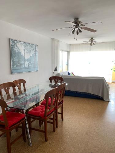 Big Gran Khan Apartment Canet den Berenguer con Piscina in Canet d'En Berenguer