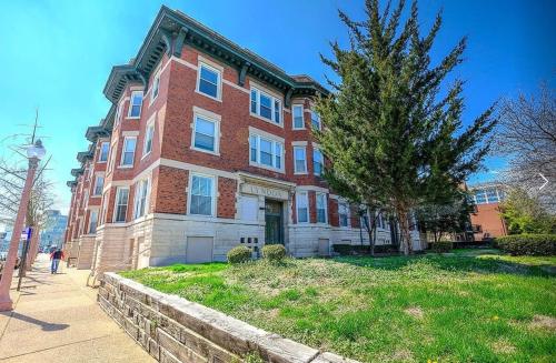 Cwe 1br w&d Near Bj Hospital Stl Art Museum in Tower Grove, USA