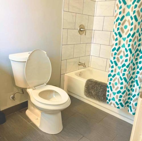 Cwe 1br w&d Near Bj Hospital Stl Art Museum in Tower Grove, USA