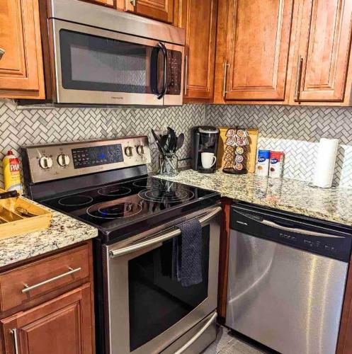 1BR W&D Near BJ Hospital Forest Park Zoo in Tower Grove, USA