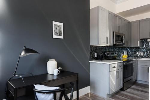 Revitalized 1 BR Apt near City Museum in Saint Louis, USA