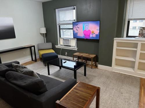 1BR CWE near BJH mins STL Zoo in Tower Grove, USA
