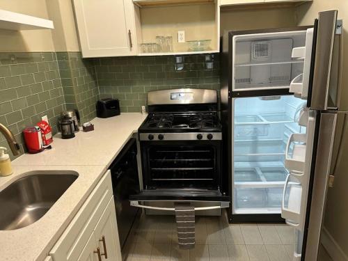 1BR CWE near BJH mins STL Zoo in Tower Grove, USA