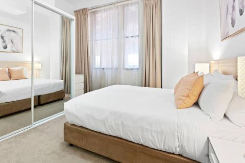 Inner City Retreat 1BD Pyrmont - 302 - image 5