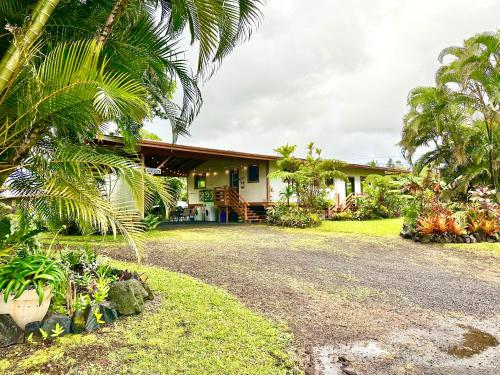 Home near Volcano National Park, Hilo, Kehena