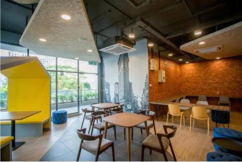 Neu Suite Ampang LRT Jelatek Gleneagles Hospital - image 13