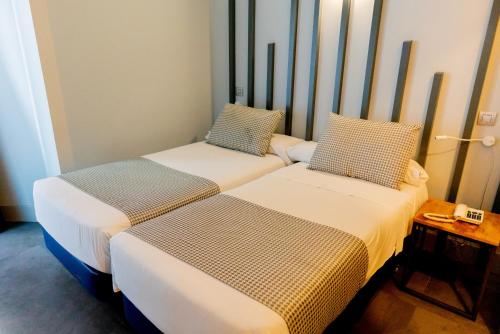 Hostal Carmen & Coworking - image 9