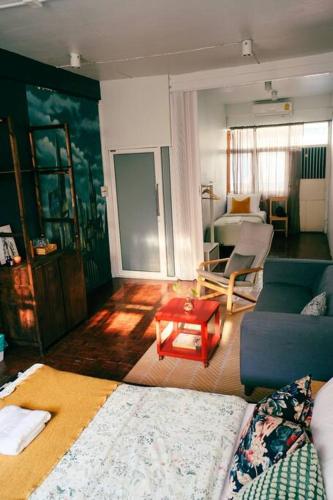 Artwork house good cozy apartment 3