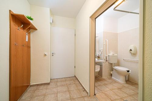 Apartman Hotel - image 2