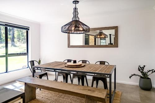 Forever Sunday - Plunge Pool, Woodfire pizza oven, Outdoor firepit in Yatte Yattah