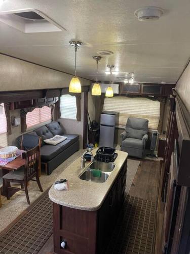 Entire 1bedroom RV Camper in Fort Pierce, USA