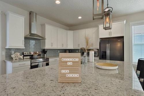 Beach Retreat Complex w Pool - Sleeps 25 Beach Retreat Complex w Pool - Sleeps 25