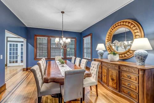 Stunning And Cozy 4br In Historic Avondale - Jacksonville, FL