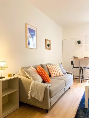 Studio cosy Eglise Notre-Dame-des-Calades - Apartment - Villefranche-sur-Saône