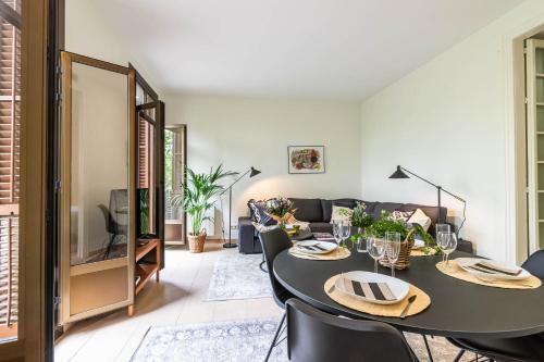 My Space Barcelona - Spacious and Modern Apartment near the Hospital Clinic, Barcelona (photo 9)
