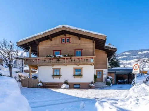 Peaceful Apartment in Salzburg near Ski Area in Piesendorf, Österreich