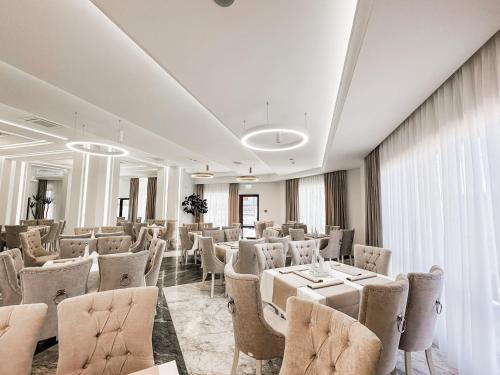 Restaurant, Complex Vila Rania in Satu Mare