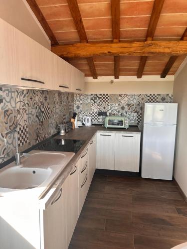 virtuve, Cascina Coste in Roppolo