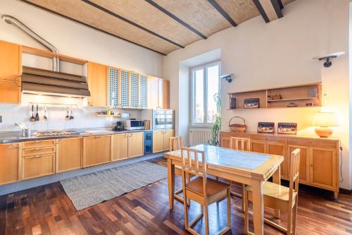 New Trastevere Home: big, elegant, comfy apartment, Rom (Foto 8)