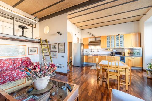 New Trastevere Home: big, elegant, comfy apartment, Rom (Foto 10)