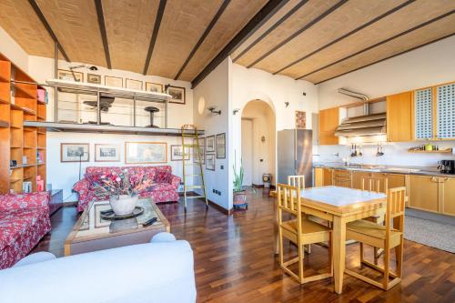 New Trastevere Home: big, elegant, comfy apartment, Rom (Foto 5)