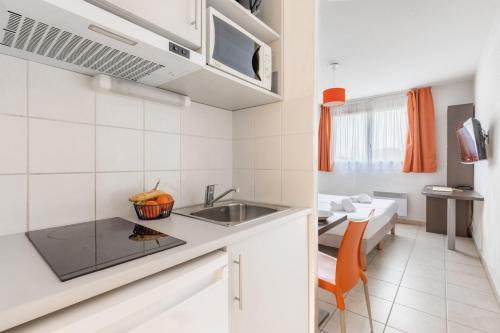 Appart’City Marseille Aéroport – Vitrolles - image 4